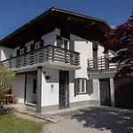 Cosy Vintage House * Bled