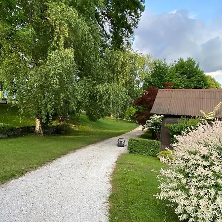 Cosy Vintage House Vakantiehuis Bled