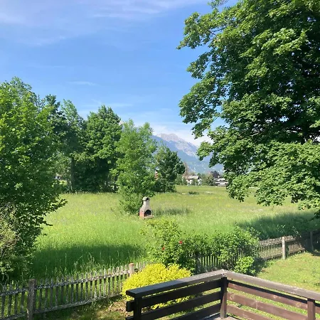 Vikendica Cosy Vintage House Bled