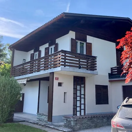 Cosy Vintage House Сasa de vacaciones Bled